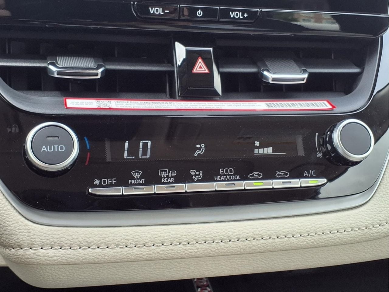 2026 Toyota Corolla XLE - Photo 15