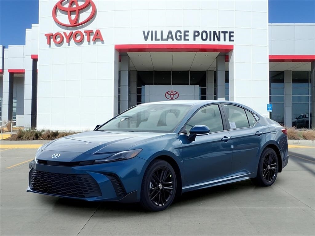 New 2026 Toyota Camry SE Sedan