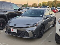 2025 Toyota Camry SE Sedan