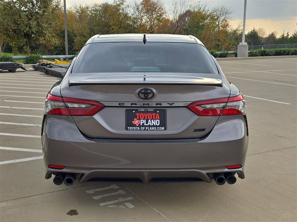 2022 Toyota Camry XSE photo 3