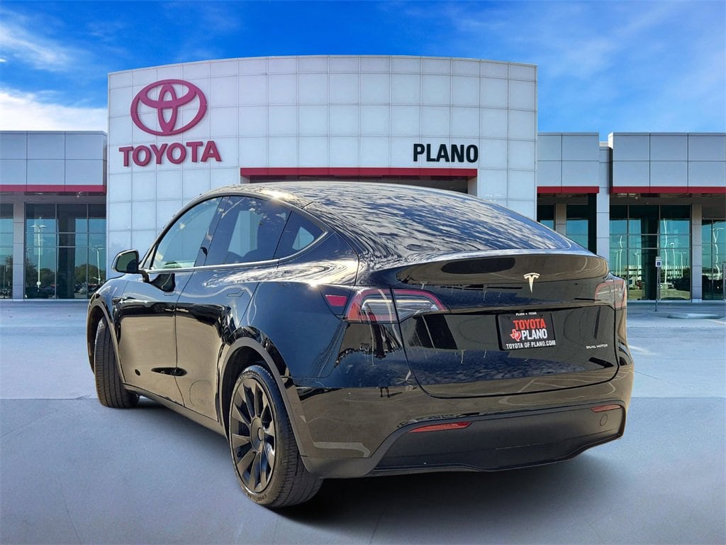 Used 2022 Tesla Model Y Long Range with VIN 7SAYGDEE1NF434014 for sale in Northfield, Minnesota