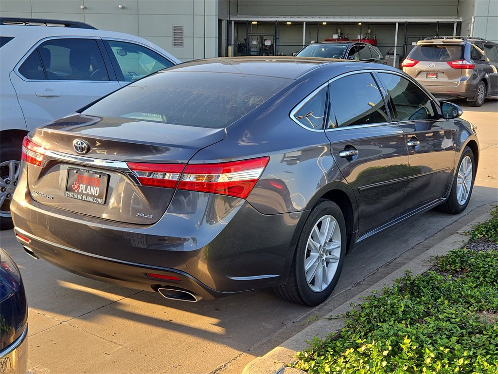 2014 Toyota Avalon XLE photo 3