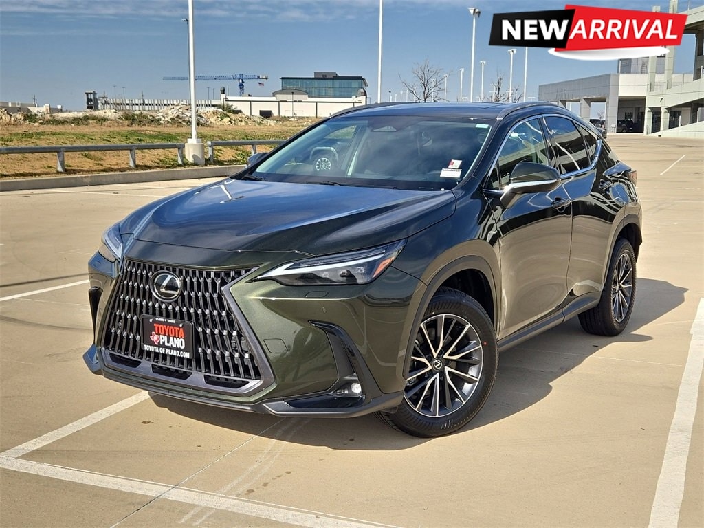 2025 Lexus NX 350's photo