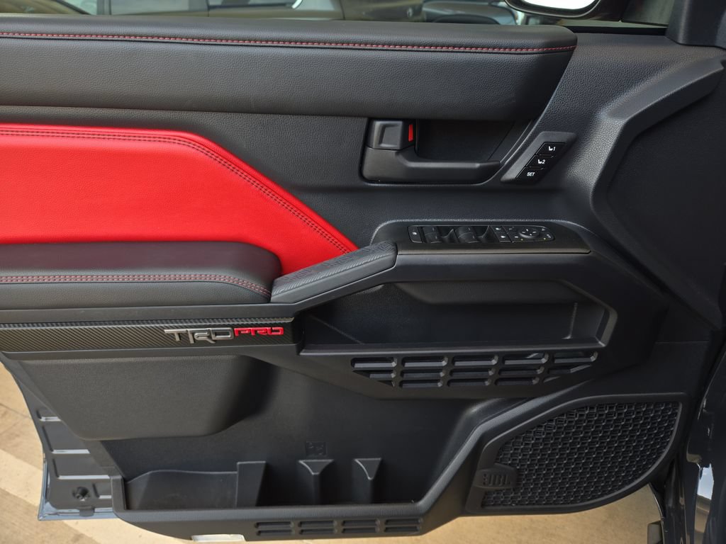 2025 Toyota 4Runner TRD Pro - Photo 24