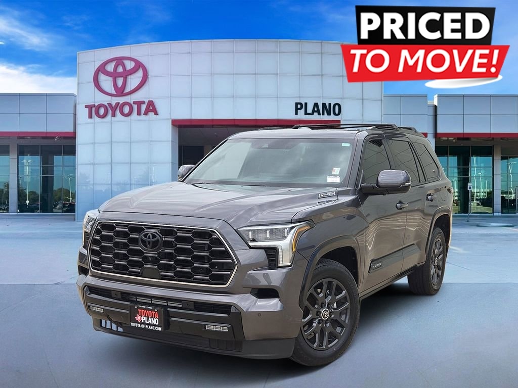 2024 Toyota Sequoia Platinum 4WD i-FORCE MAX Hybrid's photo