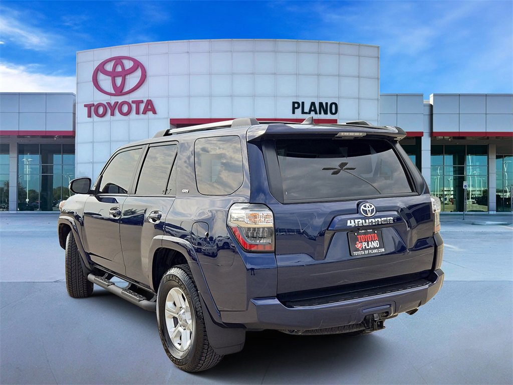 2024 Toyota 4Runner SR5 Premium photo 2