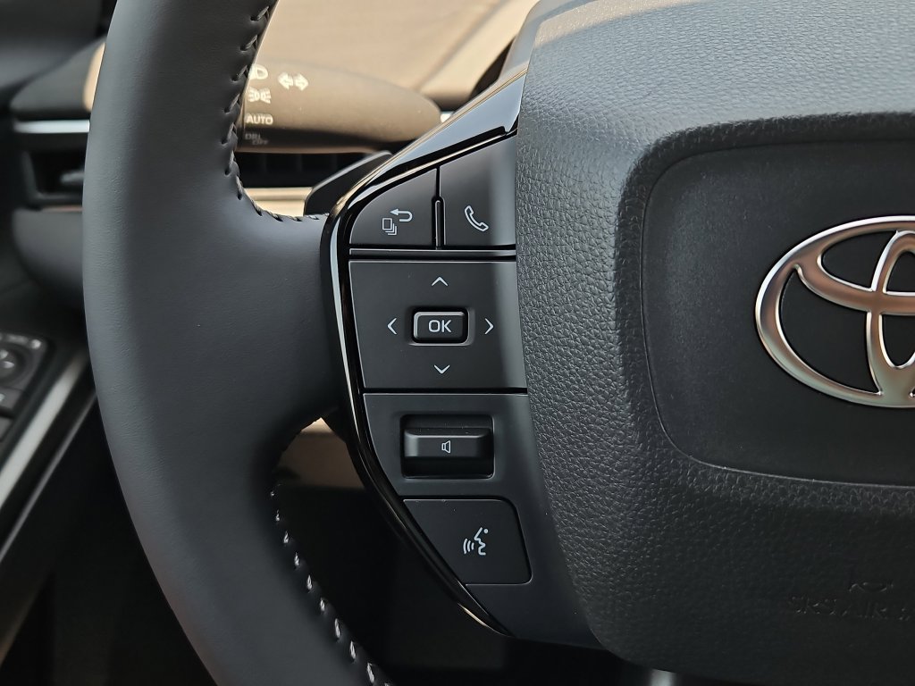 2026 Toyota C-HR SE - Photo 33