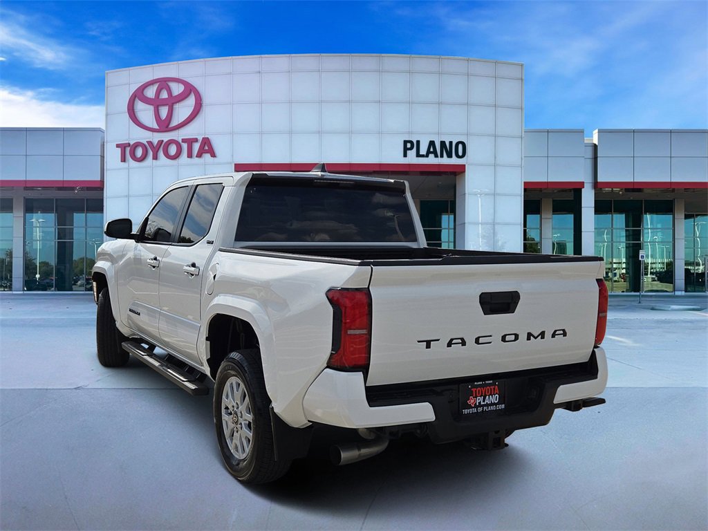 2024 Toyota Tacoma SR5 photo 2