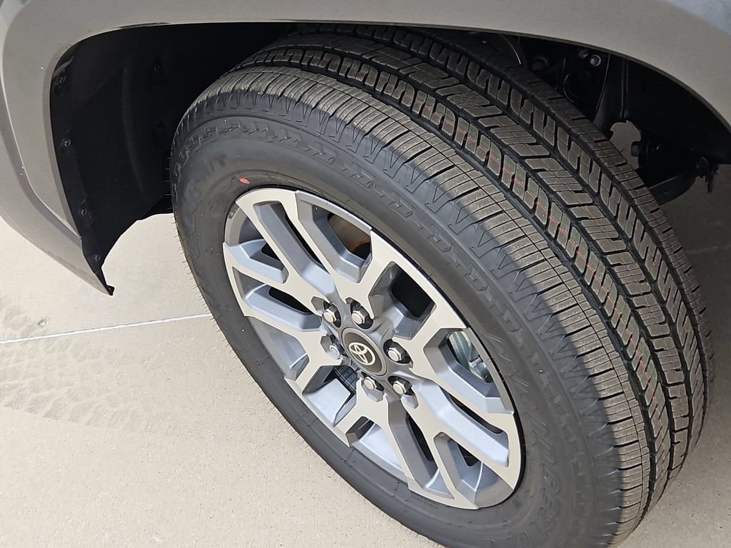 2026 Toyota Tundra 1794 Edition - Photo 9