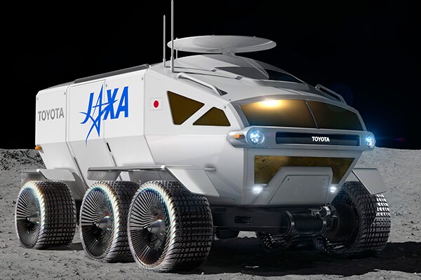 ToyotaLunar.jpg