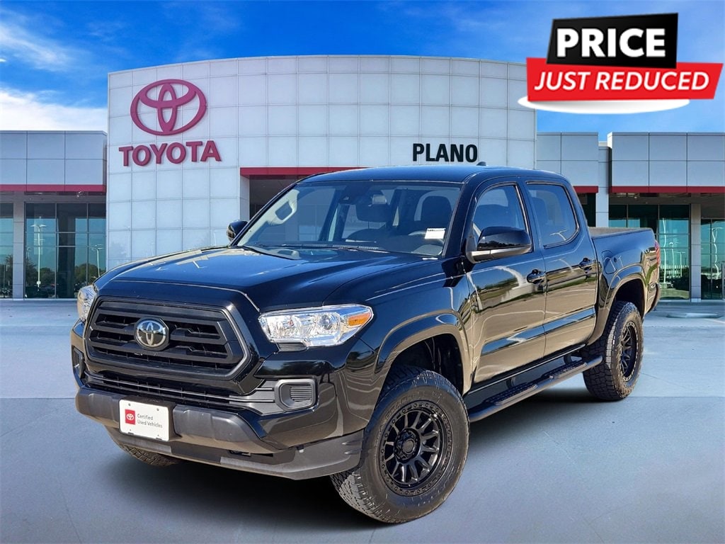 2023 Toyota Tacoma SR's photo