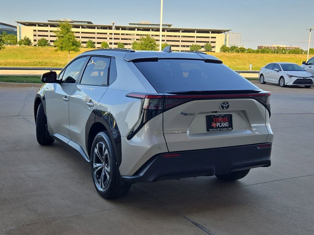 Used 2023 Toyota bZ4X XLE with VIN JTMAAAAAXPA017732 for sale in Plano, TX