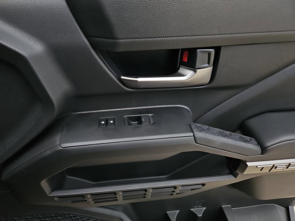 2026 Toyota Tacoma TRD Off Road - Photo 14