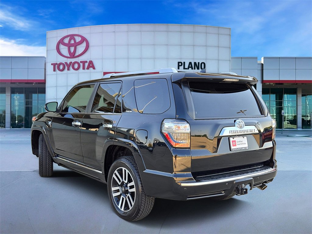 2022 Toyota 4Runner Limited photo 2