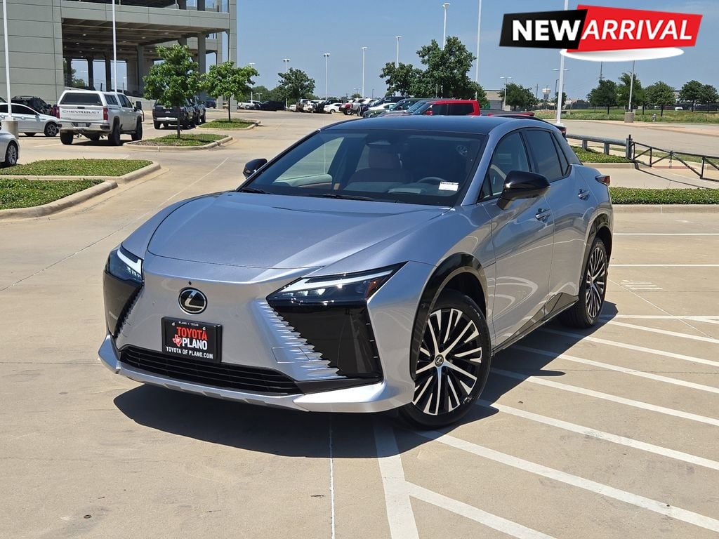 2026 Lexus RZ 450e 450e Luxury AWD's photo