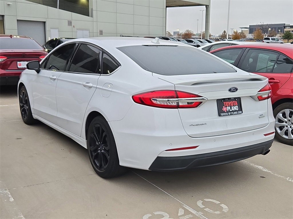Used 2020 Ford Fusion SE Sedan