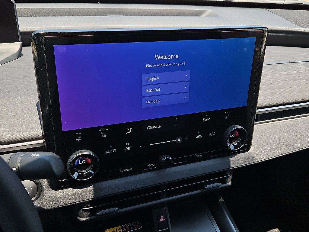 2026 Toyota C-HR SE - Photo 25