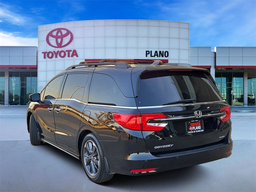 Used 2023 Honda Odyssey Elite Passenger Van