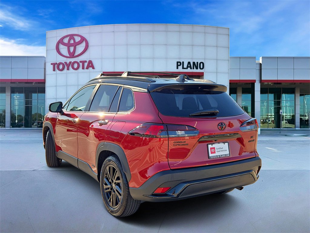 2024 Toyota Corolla Hybrid SE photo 2