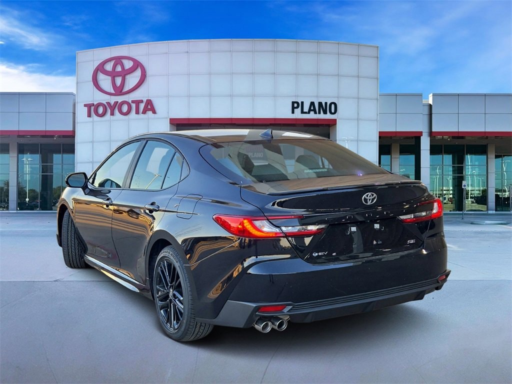 Used 2026 Toyota Camry SE Sedan