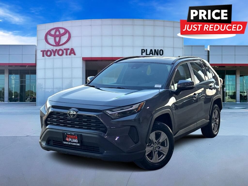 Used 2025 Toyota RAV4 XLE Sport Utility
