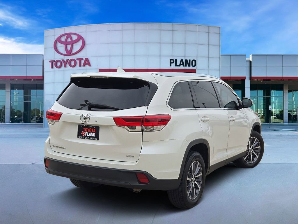 Used 2019 Toyota Highlander XLE Sport Utility