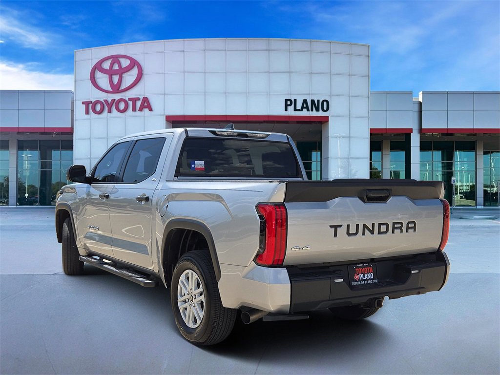 2024 Toyota Tundra SR5 photo 2