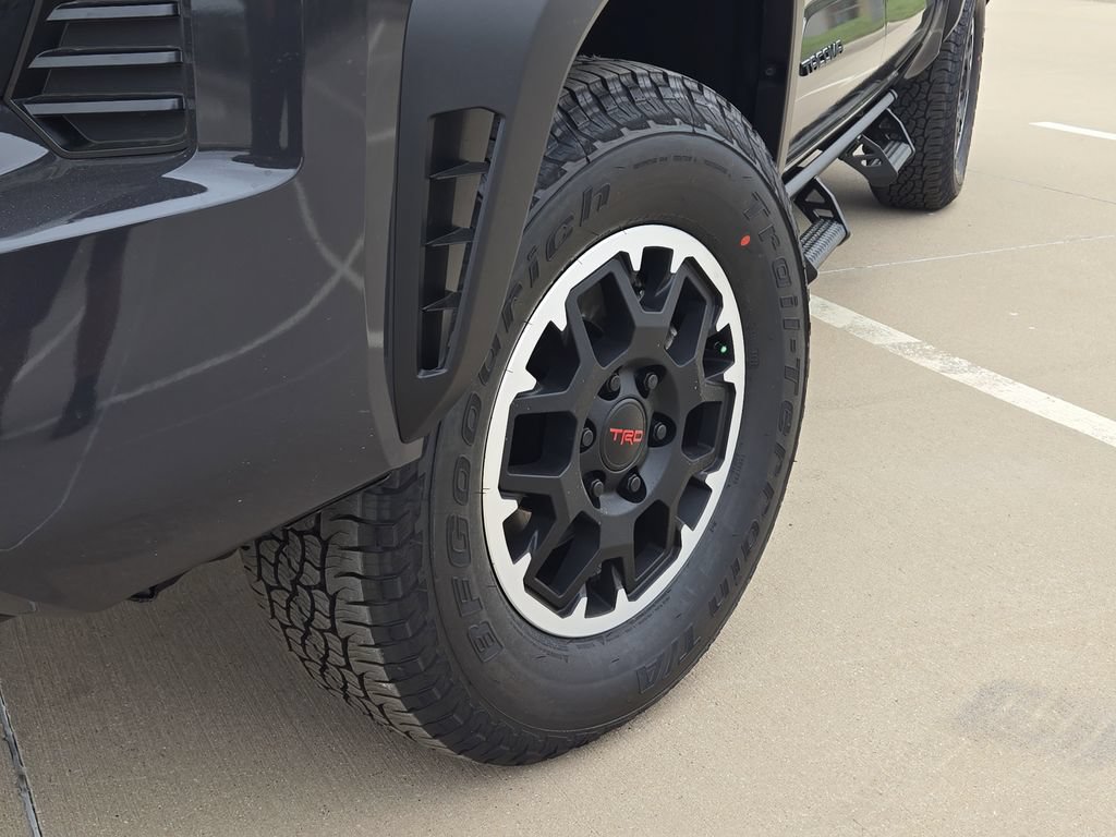 2026 Toyota Tacoma TRD Off Road - Photo 12