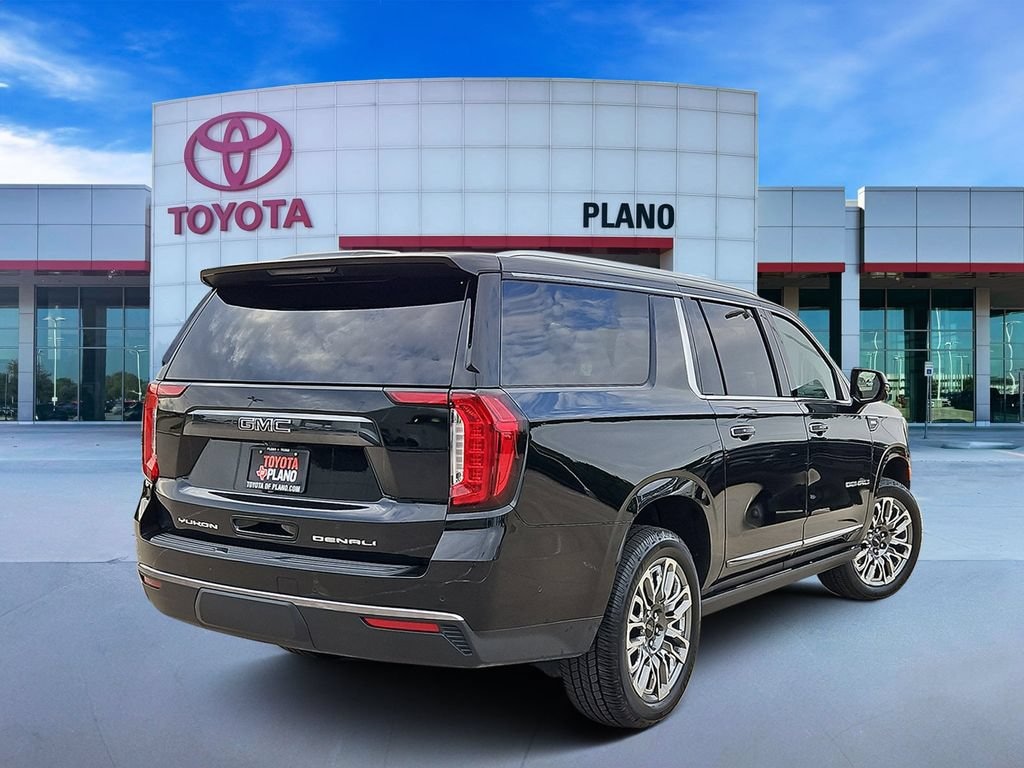 Used 2024 GMC Yukon XL Denali Ultimate Sport Utility