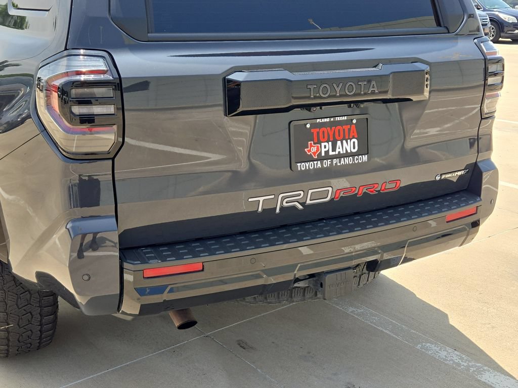 2025 Toyota 4Runner TRD Pro - Photo 8