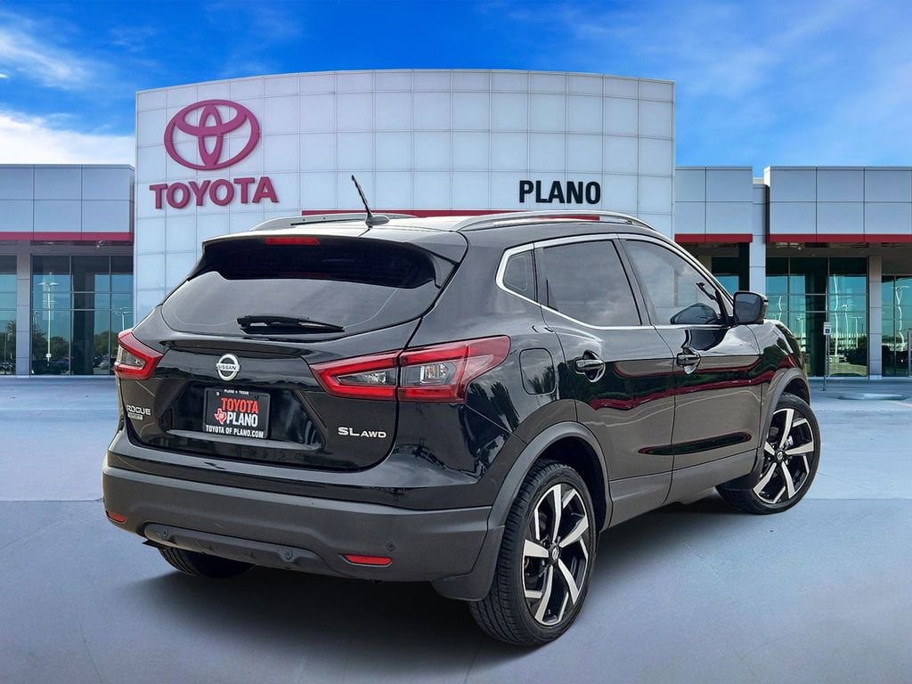 Used 2021 Nissan Rogue Sport SL Sport Utility