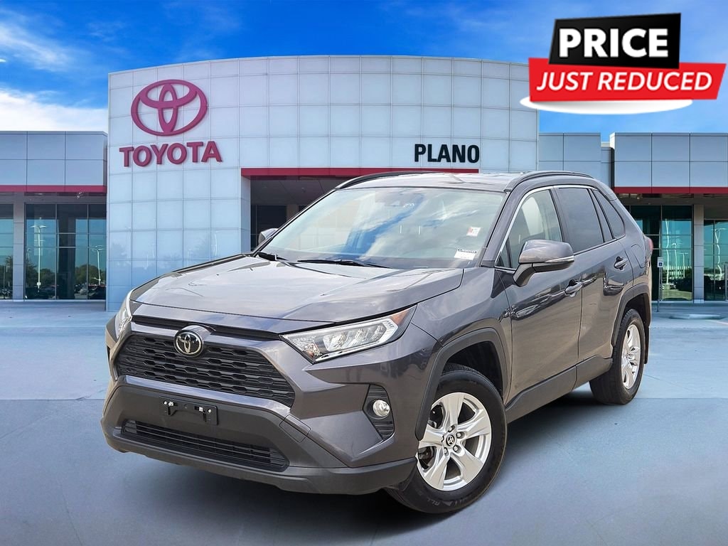 2020 Toyota RAV4 XLE