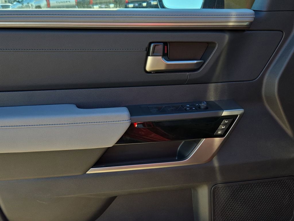 2026 Toyota Tundra Limited - Photo 18
