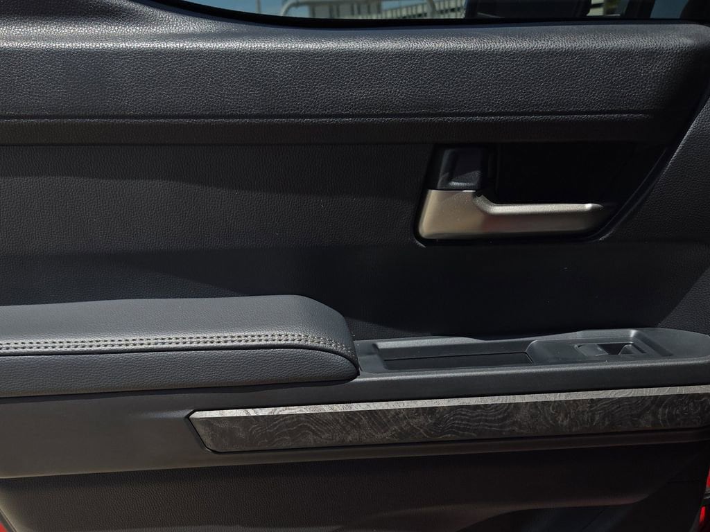 2025 Toyota Tacoma Limited - Photo 14