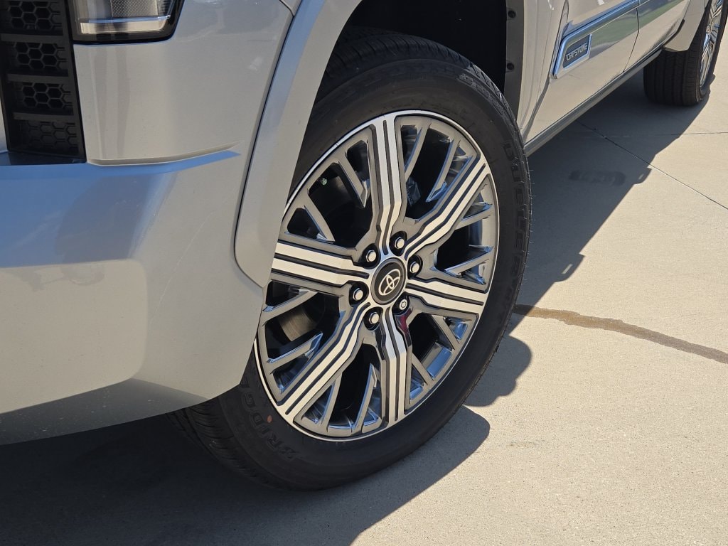2026 Toyota Tundra Capstone - Photo 12