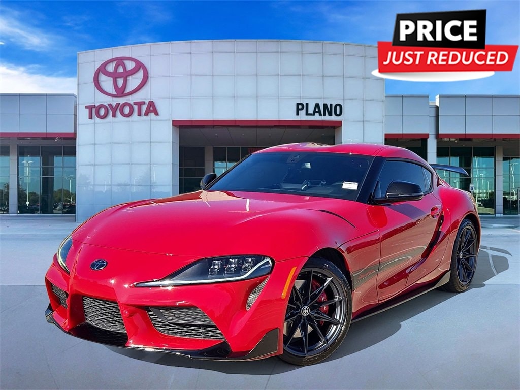 2025 Toyota Supra Premium's photo