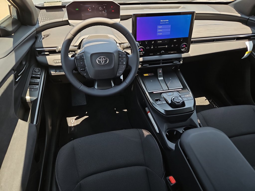 2026 Toyota C-HR SE - Photo 21