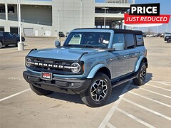 Used 2022 Ford Bronco Outer Banks Sport Utility near McKinney, TX