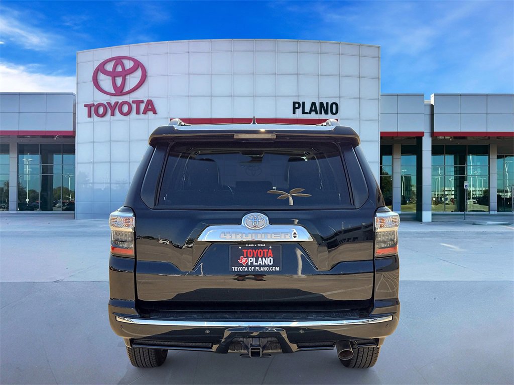 2022 Toyota 4Runner Limited photo 3