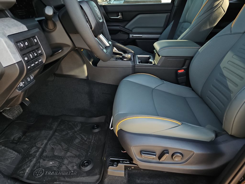 2026 Toyota Tacoma Trailhunter - Photo 17