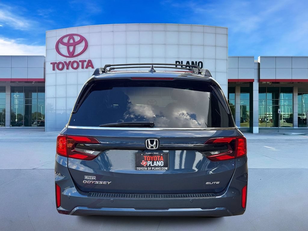 Used 2025 Honda Odyssey Elite Passenger Van