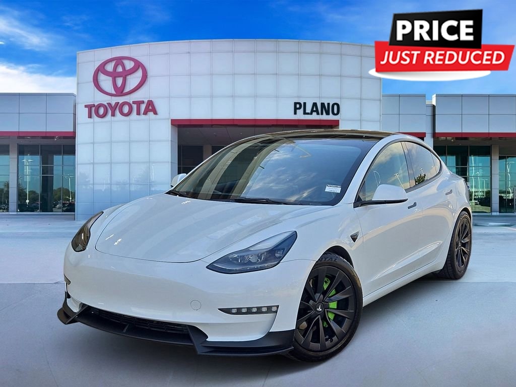 2023 Tesla Model 3 -'s photo