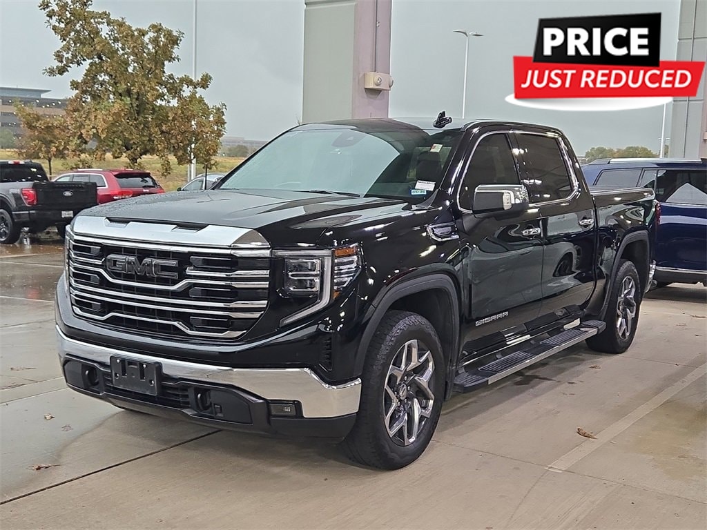 2023 GMC Sierra 1500 SLT's photo