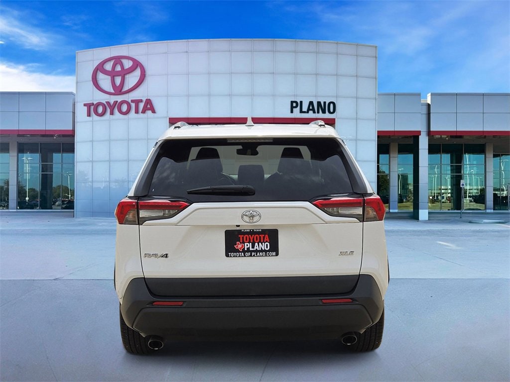 Used 2020 Toyota RAV4 XLE Premium Sport Utility