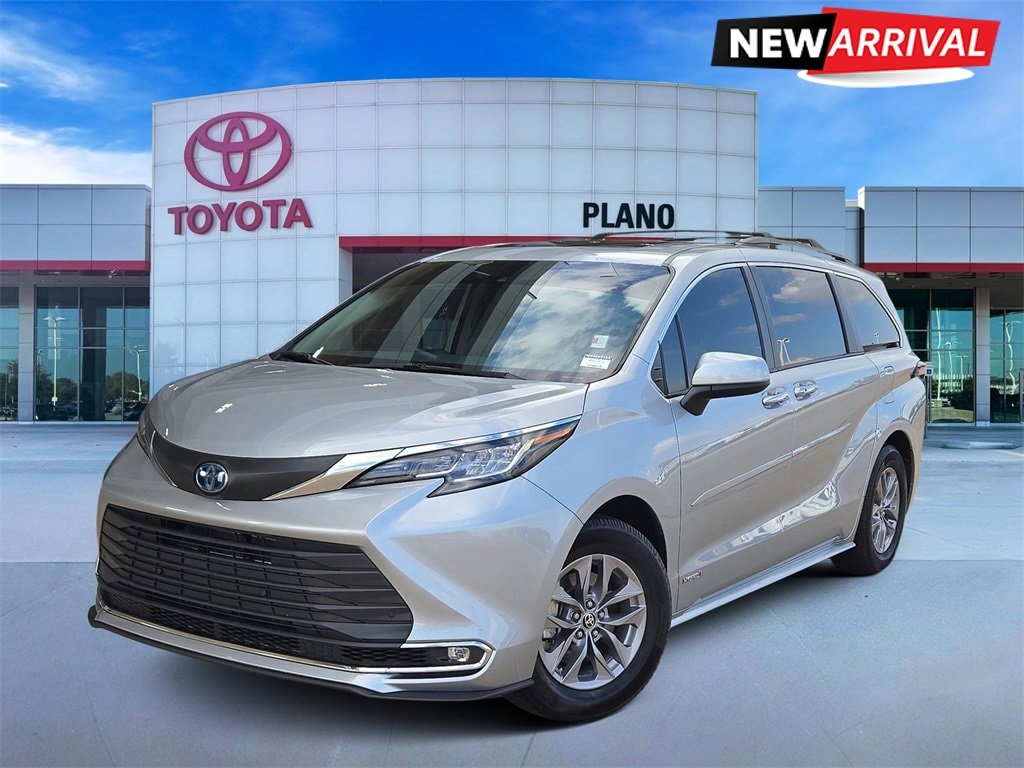 2021 Toyota Sienna XLE