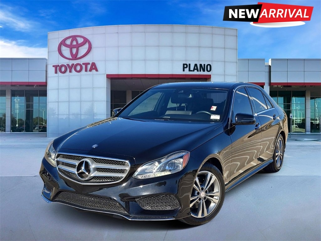 2015 Mercedes-Benz E-Class E350 Sport's photo