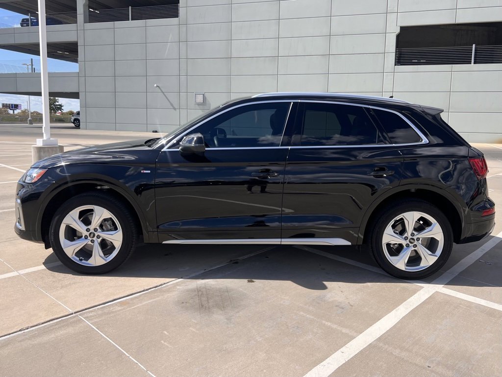 Used 2022 Audi Q5 Premium Plus with VIN WA1EAAFYXN2069306 for sale in Plano, TX