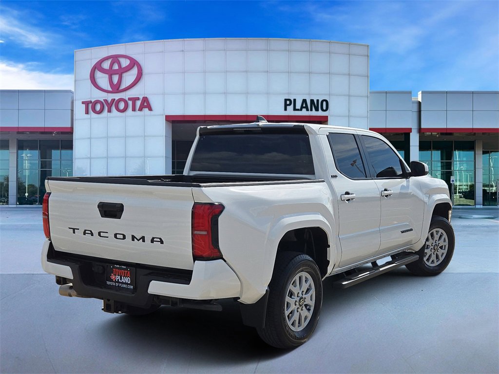 2024 Toyota Tacoma SR5 photo 4