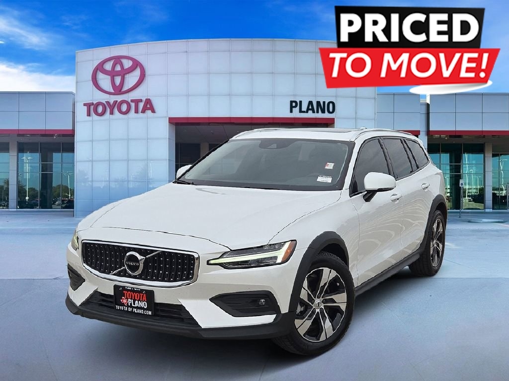 2021 Volvo V60 Cross Country T5 AWD Cross Country's photo