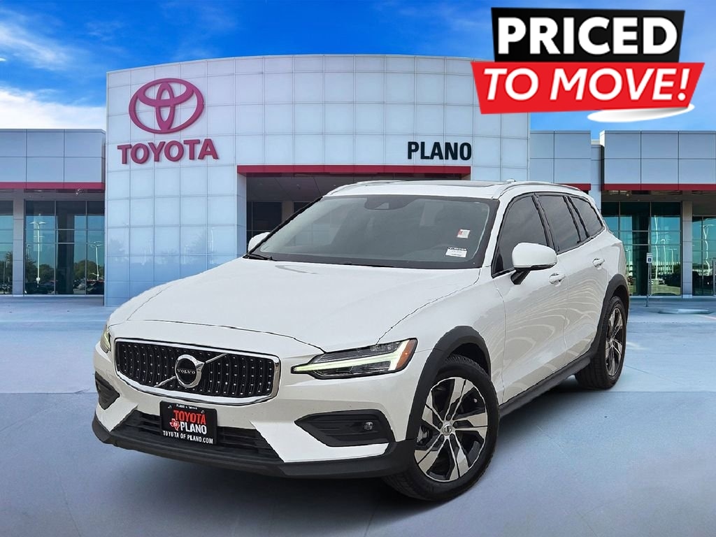 2021 Volvo V60 Cross Country T5 AWD Cross Country's photo